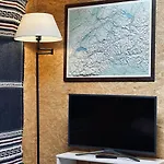 Standard 4 - Private Bathroom - Heiti 住宿加早餐酒店 Gsteig