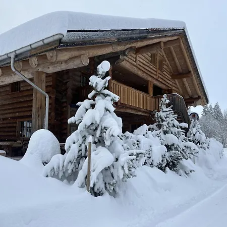 Standard 4 - Private Bathroom - Heiti 3* Gsteig
