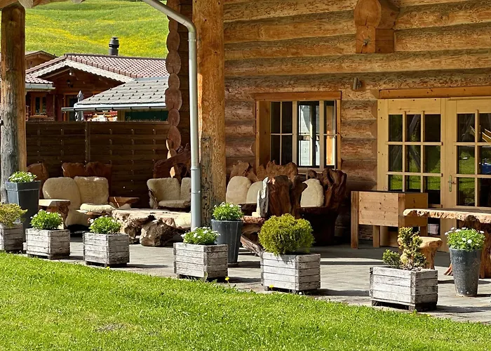 Bed & Breakfast Standard 4 - Heiti