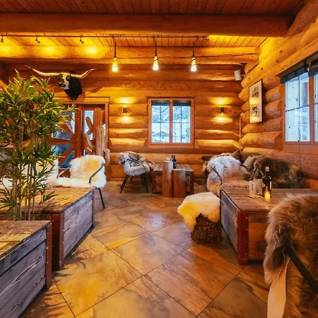 Bed & Breakfast Standard 4 - Heiti